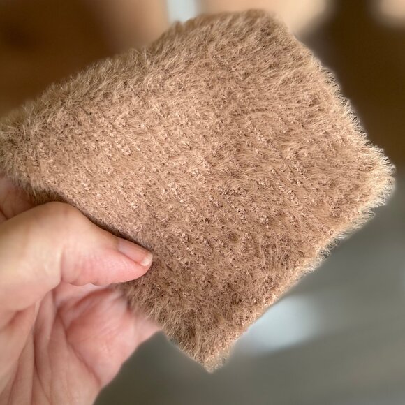 HYFVE Tan Teddy Bear Knit Fuzzy Open Cardigan Cropped Sweater Womens Size Large - Picture 5 of 8